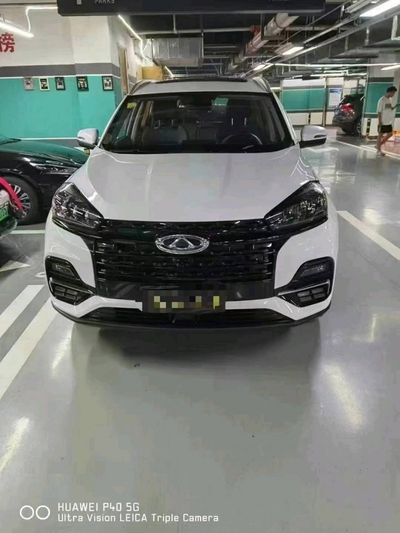 成都24年奇瑞瑞虎81