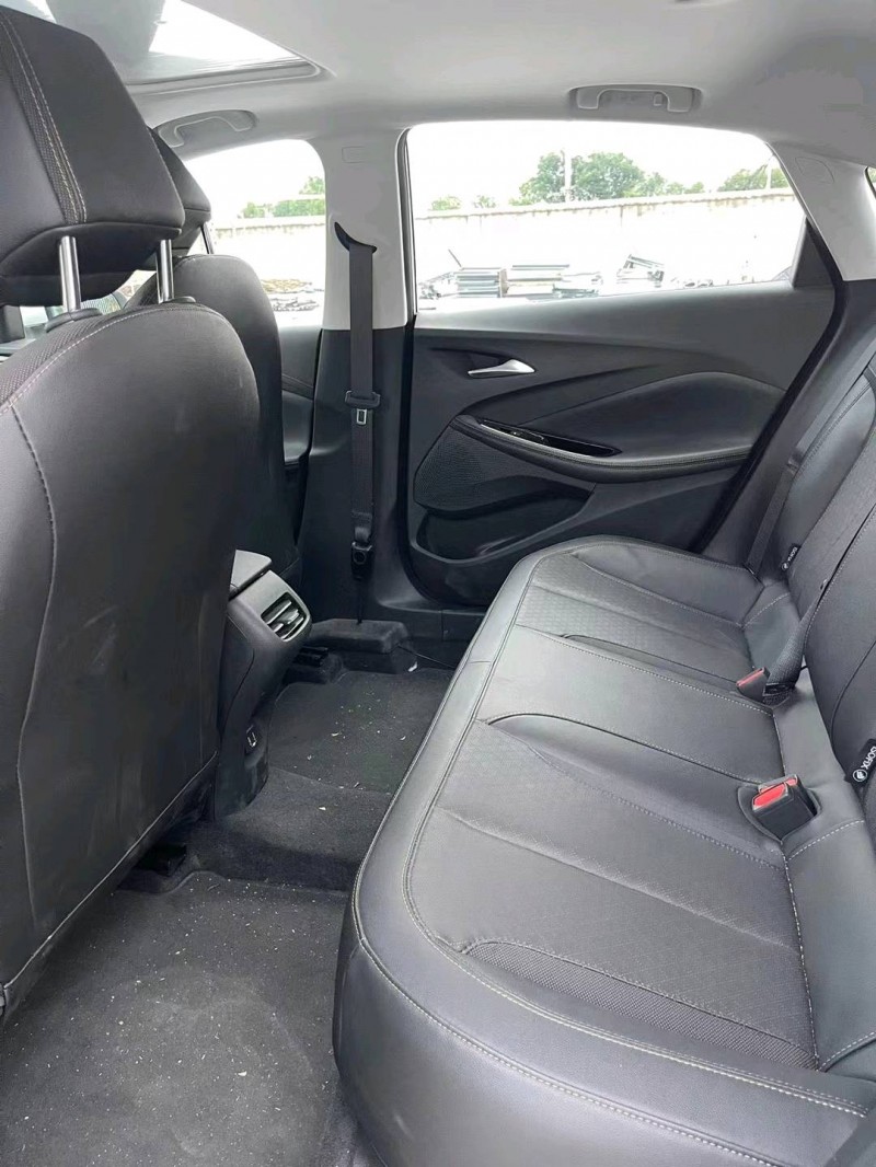 徐州23年别克威朗8