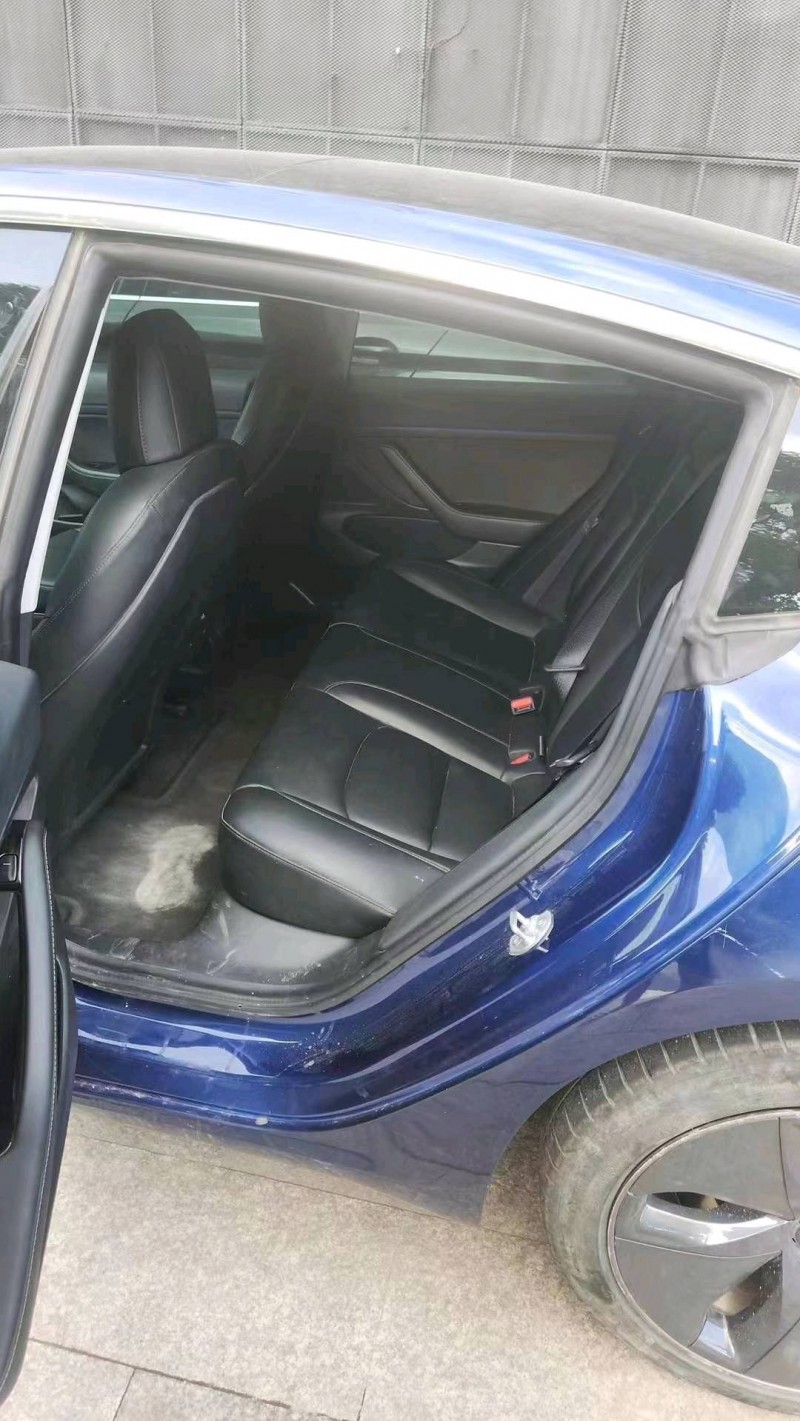嘉興20年特斯拉MODEL 38
