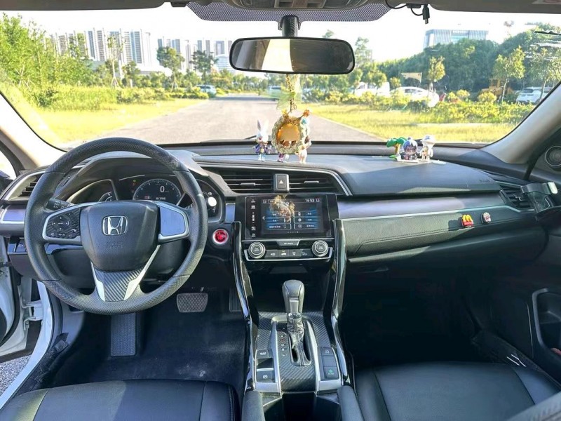 盐城18年本田思域7