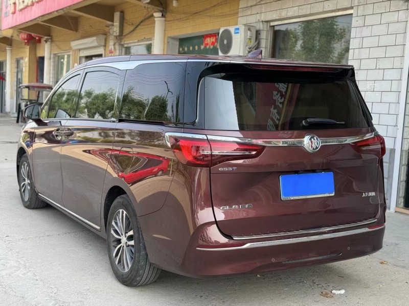 济宁23年别克GL84