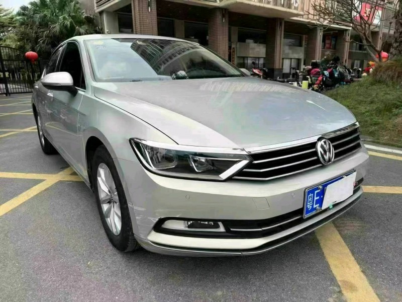 佛山19年大众迈腾2