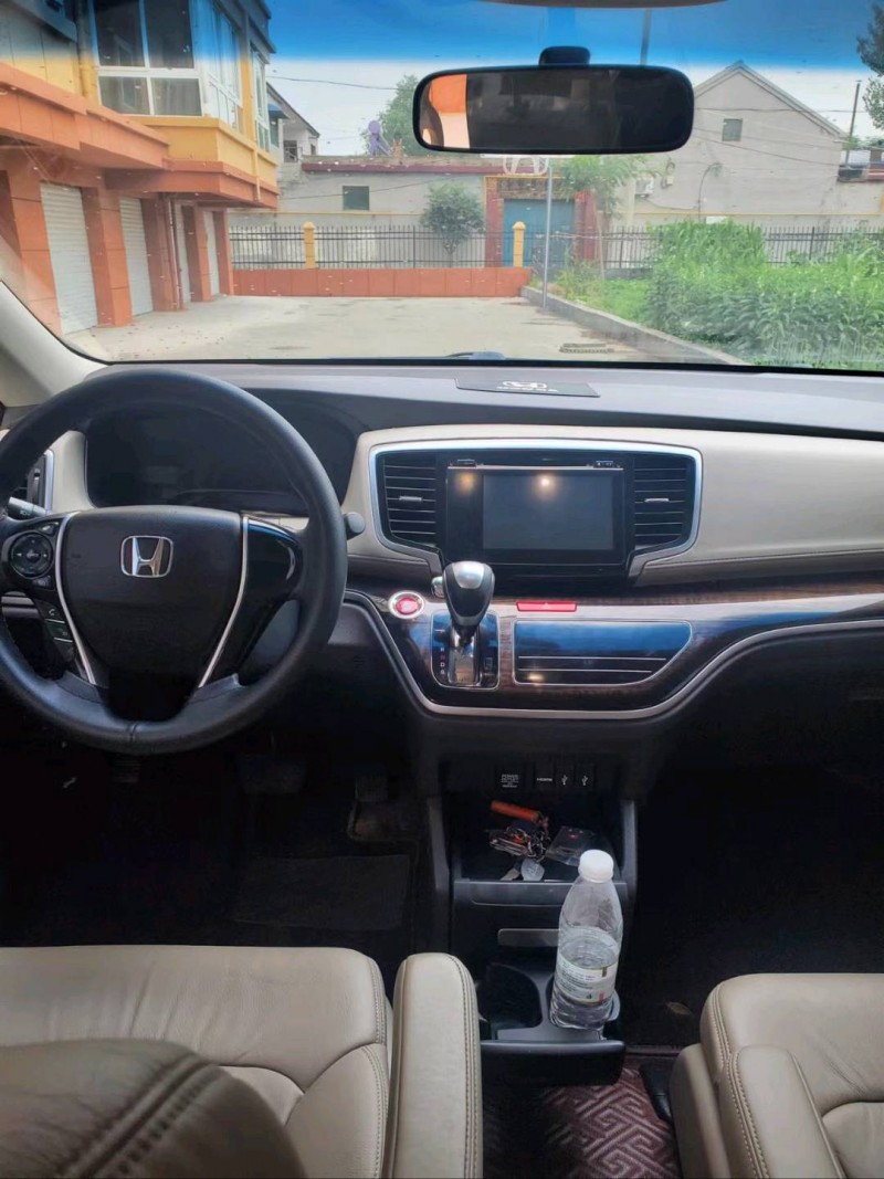 菏泽17年本田奥德赛4