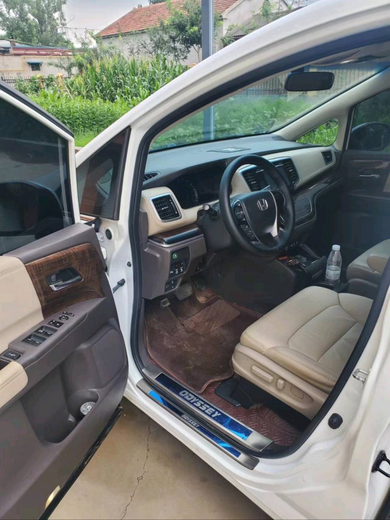 菏泽17年本田奥德赛6