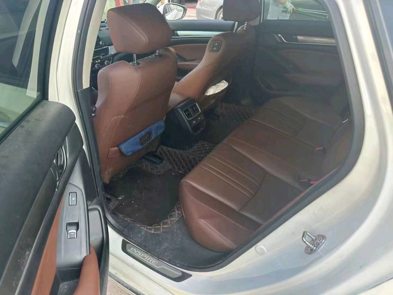 广州19年本田英诗派4