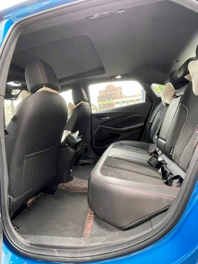 广州21年别克威朗5