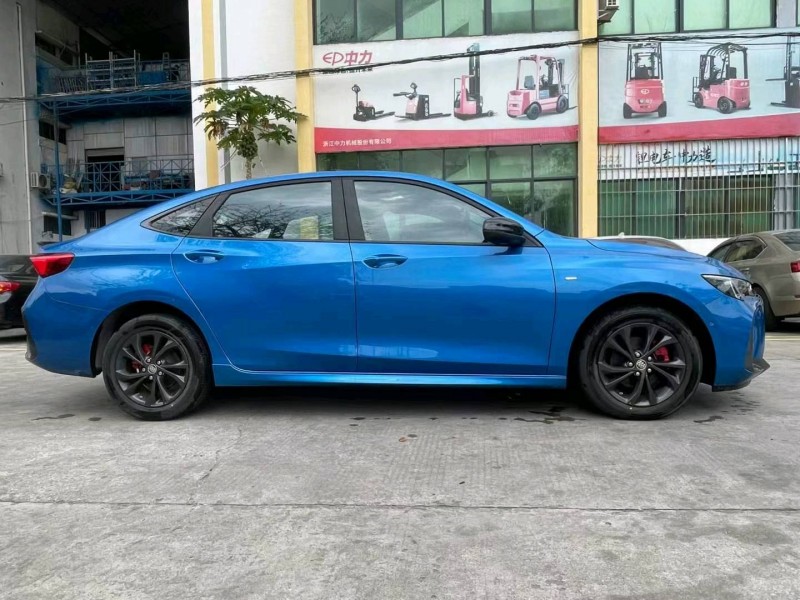 广州21年别克威朗8