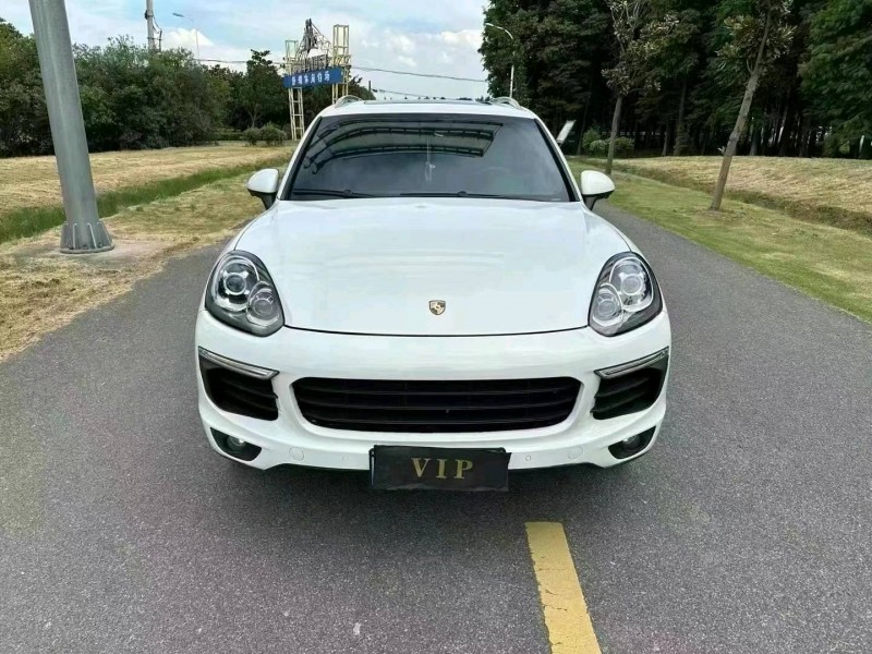 苏州13年保时捷卡宴1