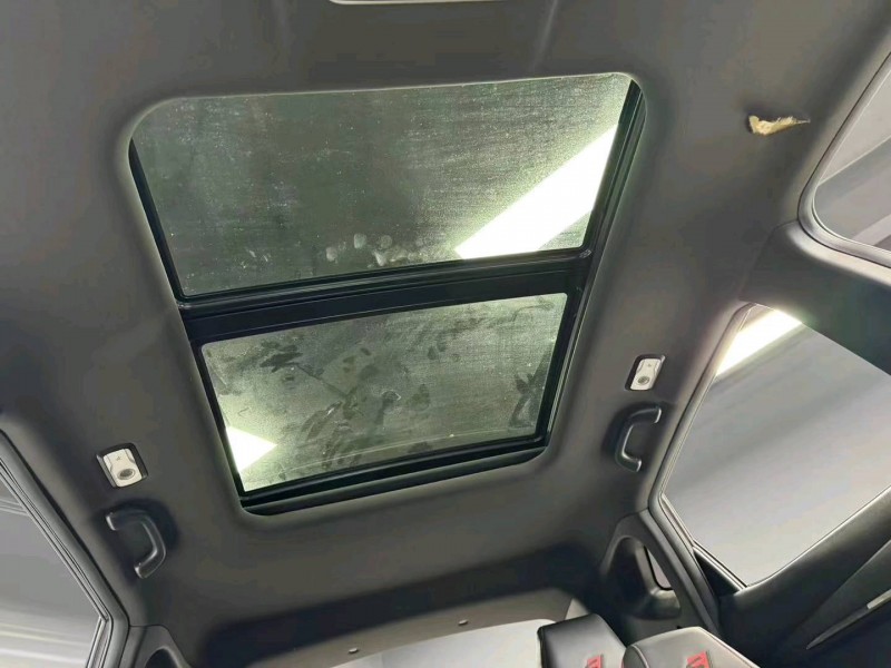 成都22年长安汽车欧尚7