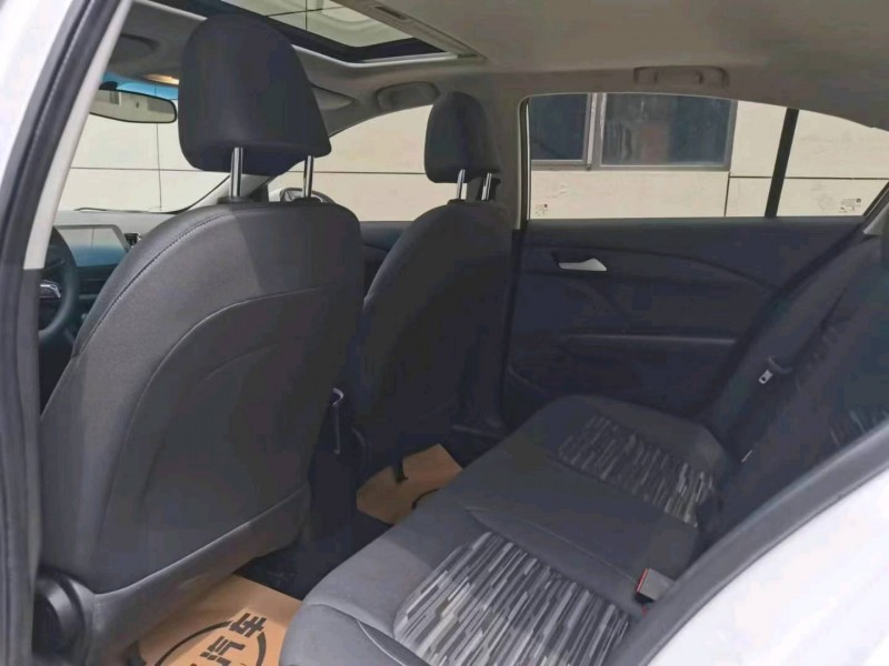 保定19年雪佛兰科沃兹6