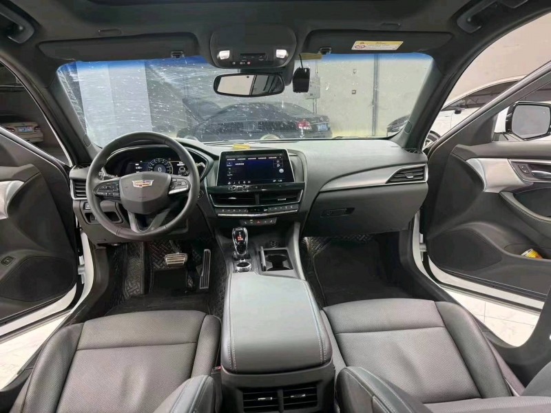 成都22年凯迪拉克CT58