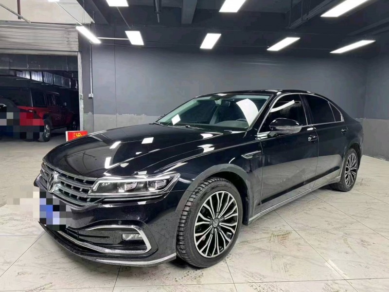 成都21年大众辉昂1