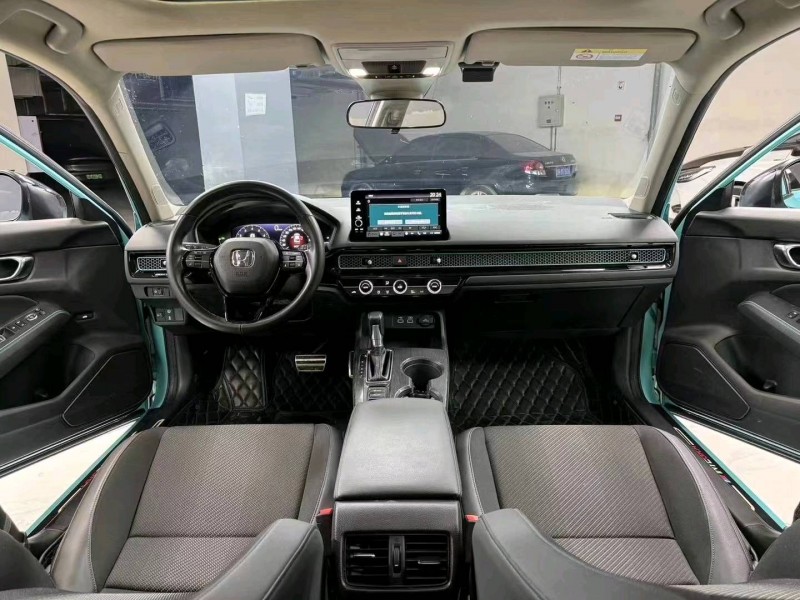 成都22年本田型格8