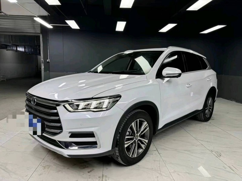 成都20年比亚迪宋2