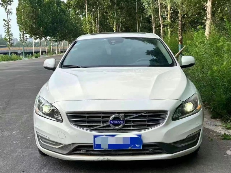 聊城14年沃尔沃S60L1