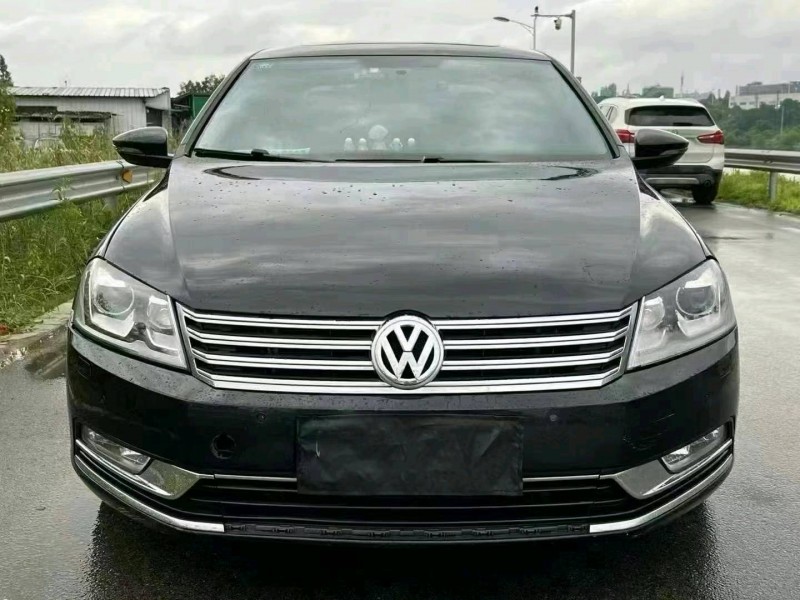 保定14年大众迈腾1