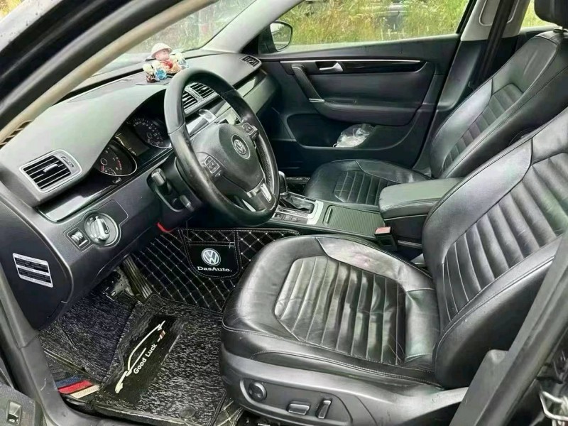 保定14年大众迈腾4