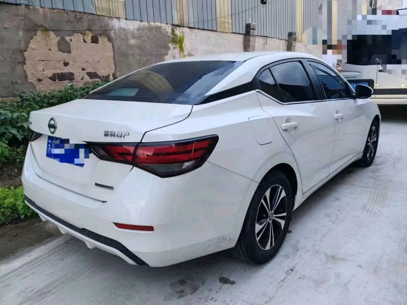 潍坊20年日产轩逸5