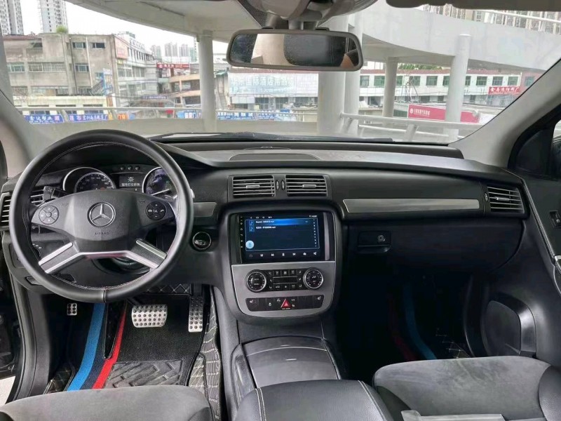 潍坊17年奔驰R8