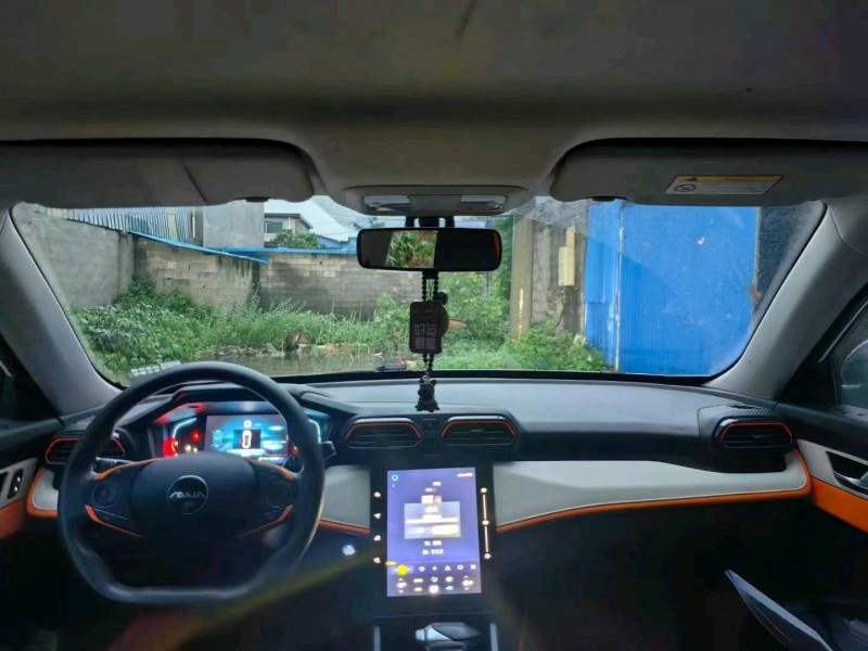 潍坊23年东风奕炫4