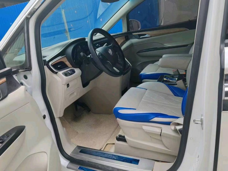 枣庄20年别克GL86