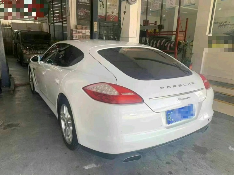 广州13年保时捷帕拉梅拉3