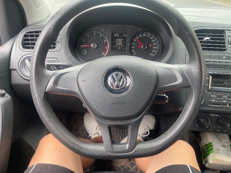 樂山18年大眾polo2