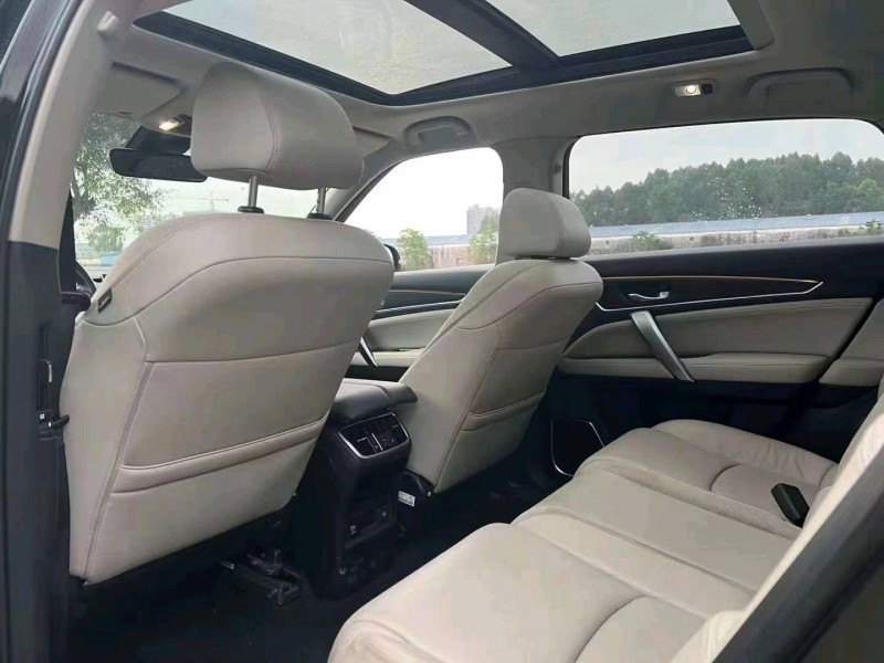 汕头17年本田冠道4