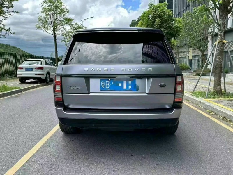 佛山16年路虎揽胜行政5