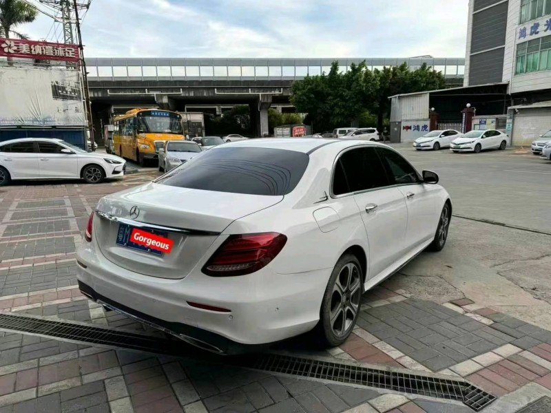 汕头17年奔驰E8