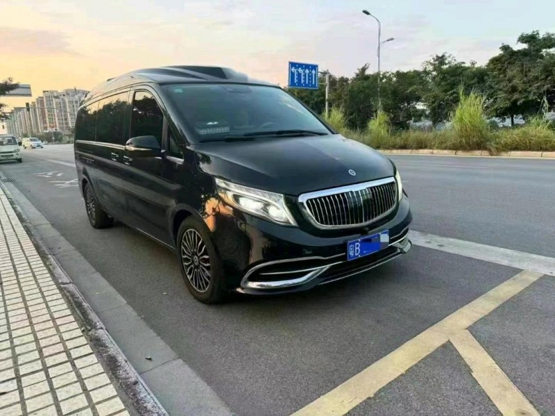 汕头18年奔驰V7