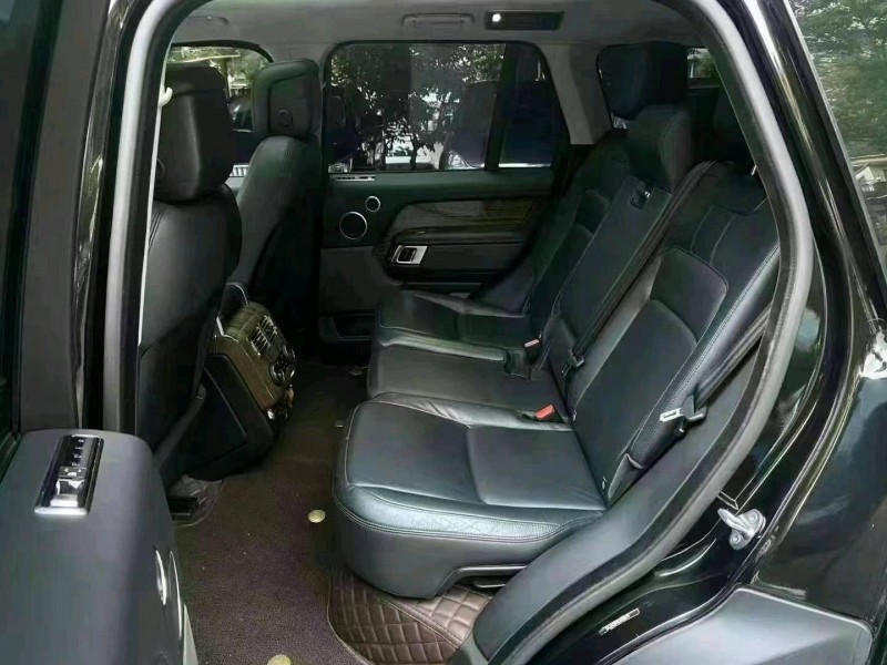 江门19年路虎揽胜行政3