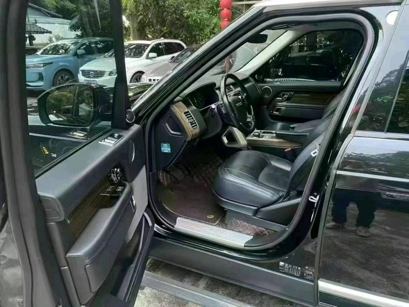 江门19年路虎揽胜行政8