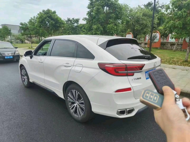 东莞22年本田冠道7