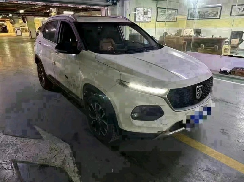 嘉興19年寶駿5102