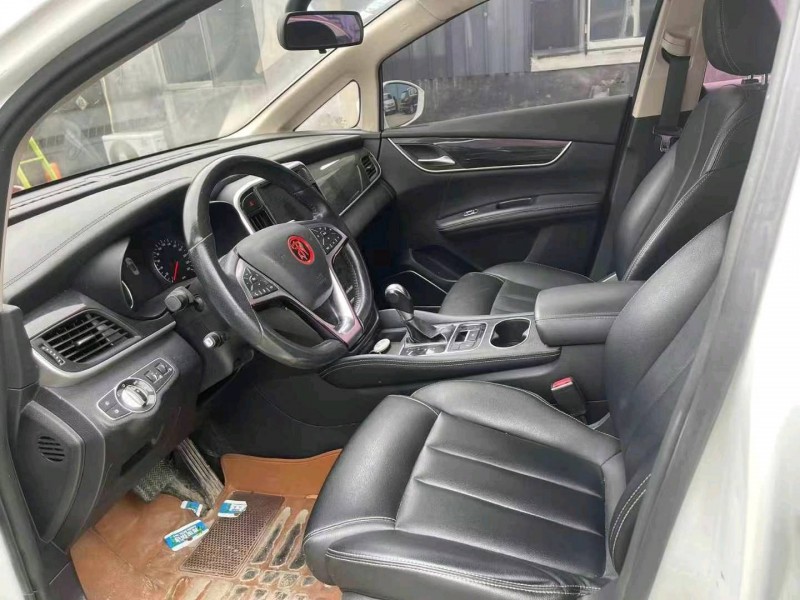 青岛18年比亚迪宋7