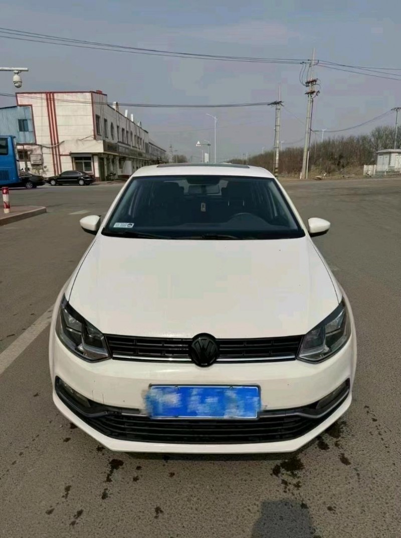 菏泽17年大众polo1