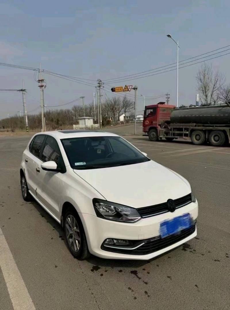 菏泽17年大众polo2