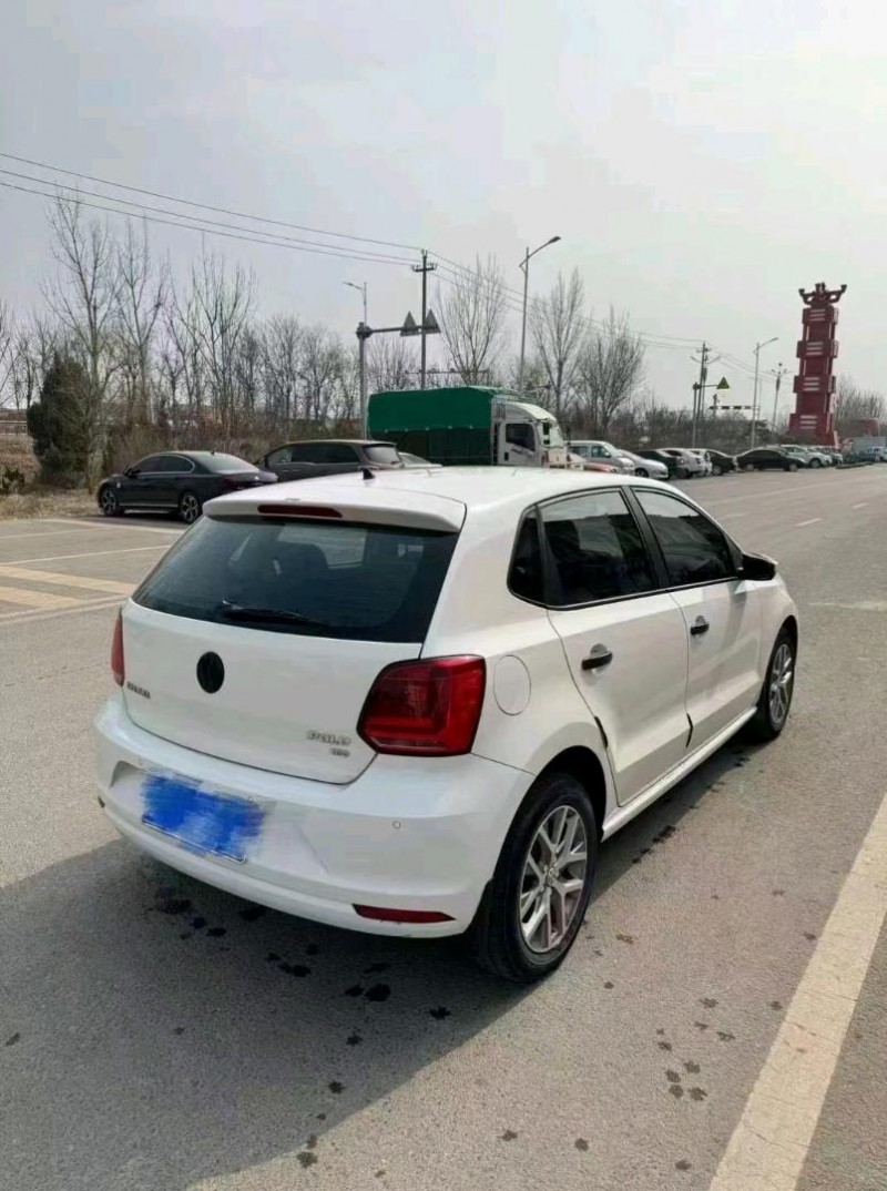 菏泽17年大众polo8