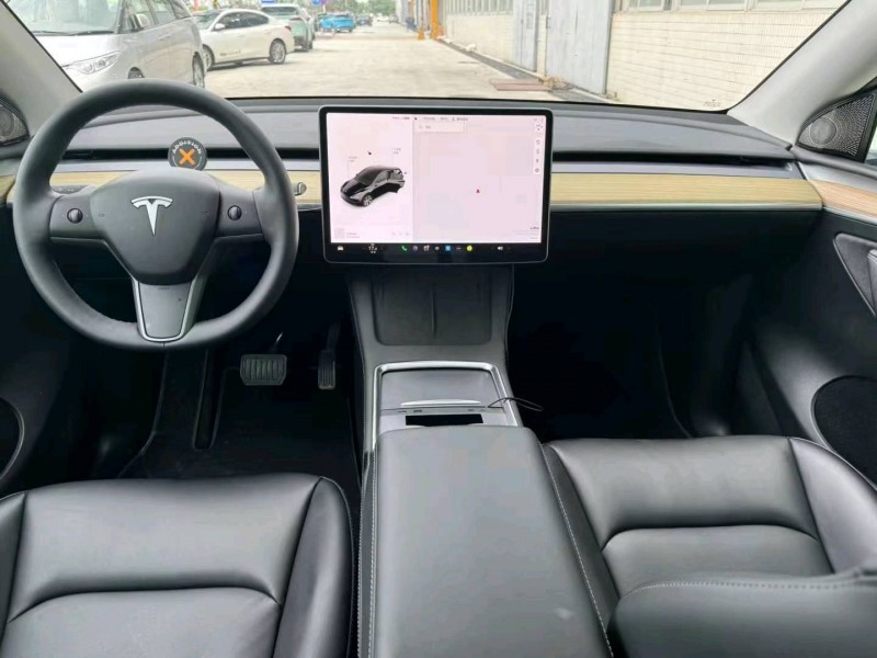 中山23年特斯拉MODEL Y4