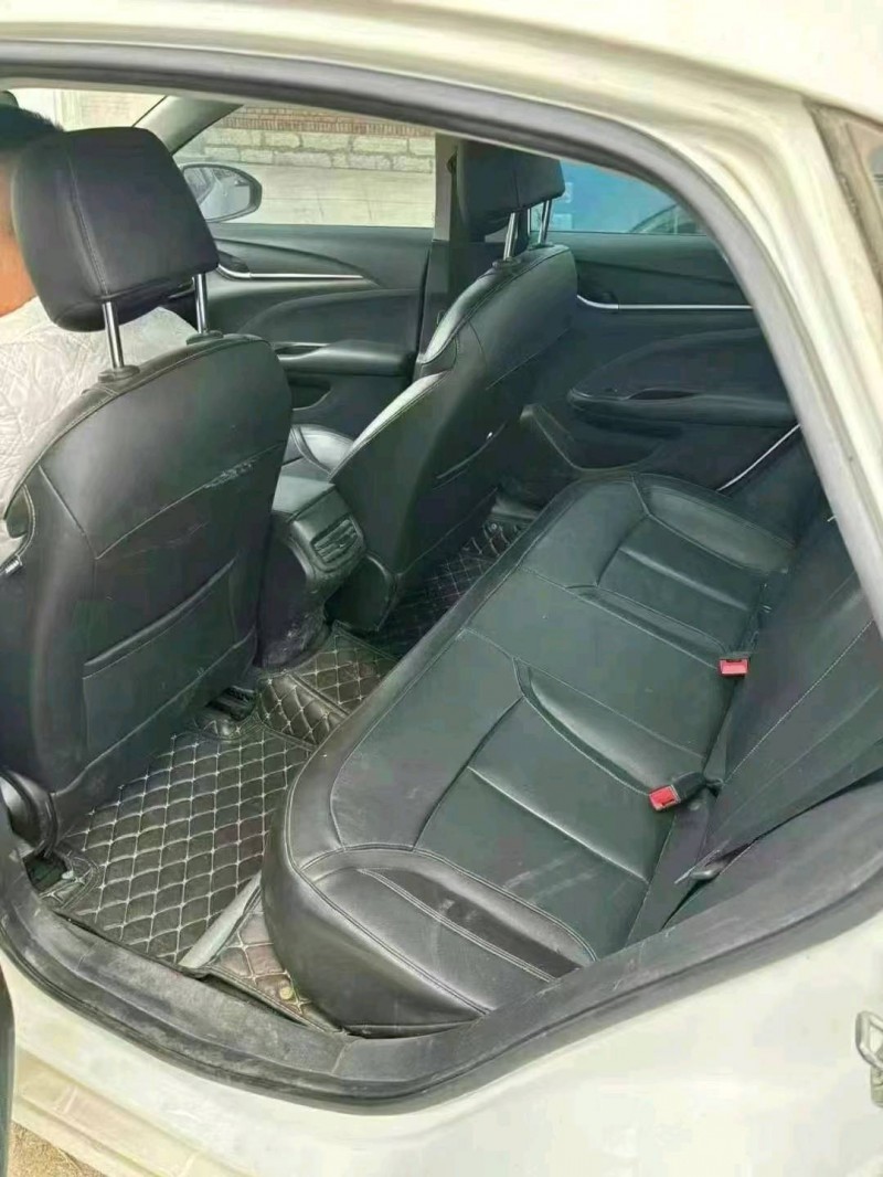 保定19年别克英朗5