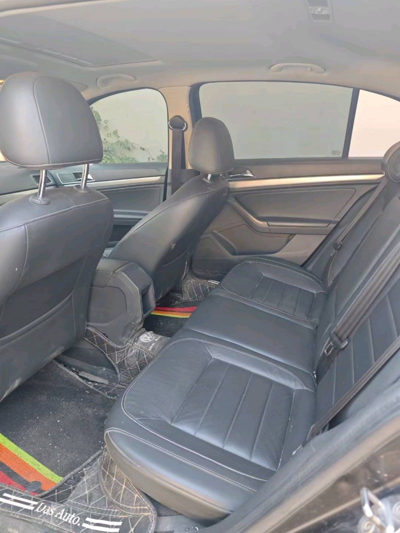 保定18年大众朗逸5