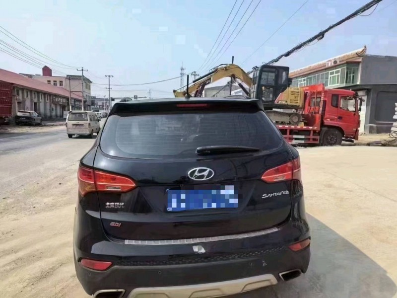 保定14年现代新胜达6