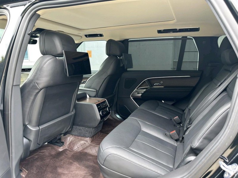 盐城23年路虎揽胜行政4