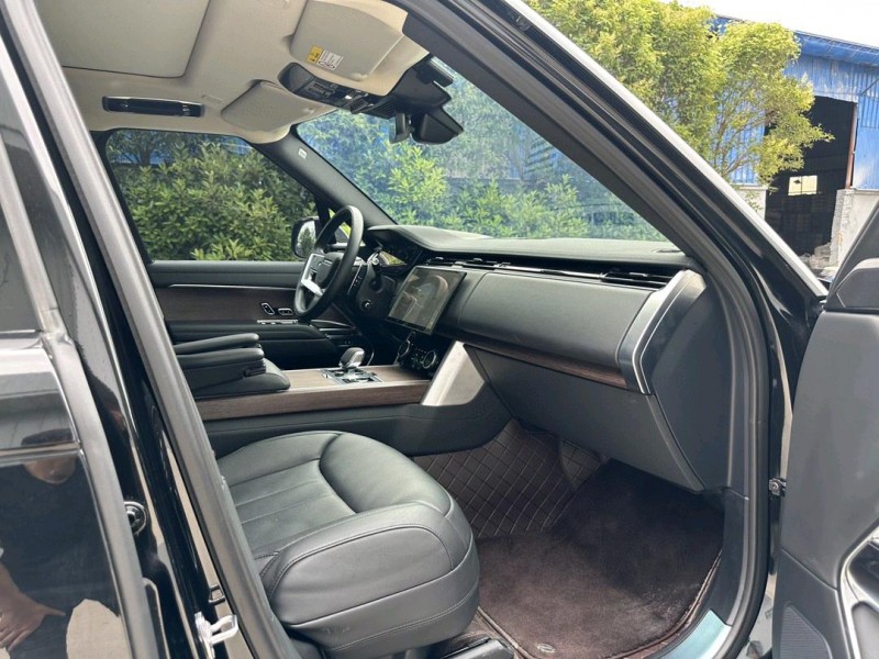 盐城23年路虎揽胜行政5