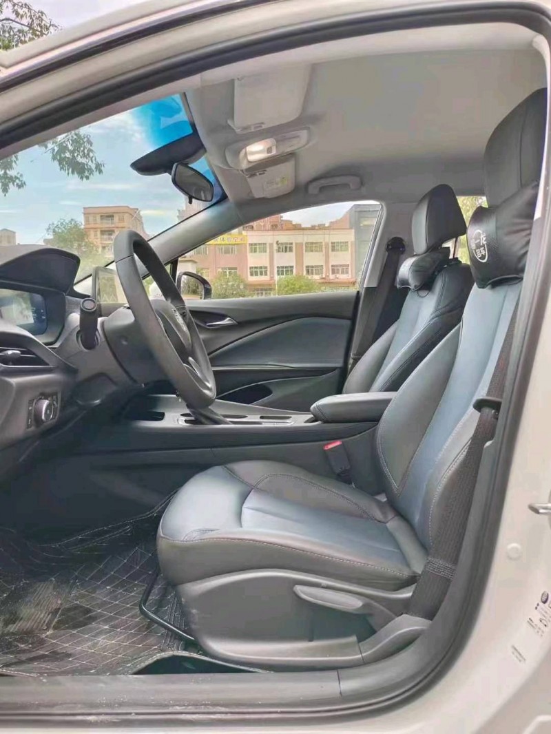 广州24年别克微蓝6