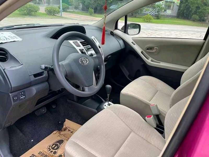 襄阳12年丰田雅力士4