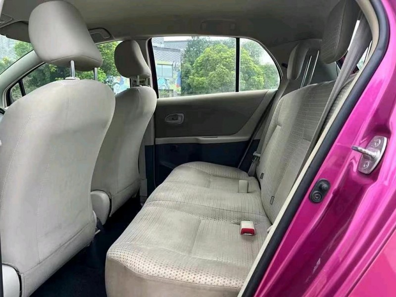 襄阳12年丰田雅力士6