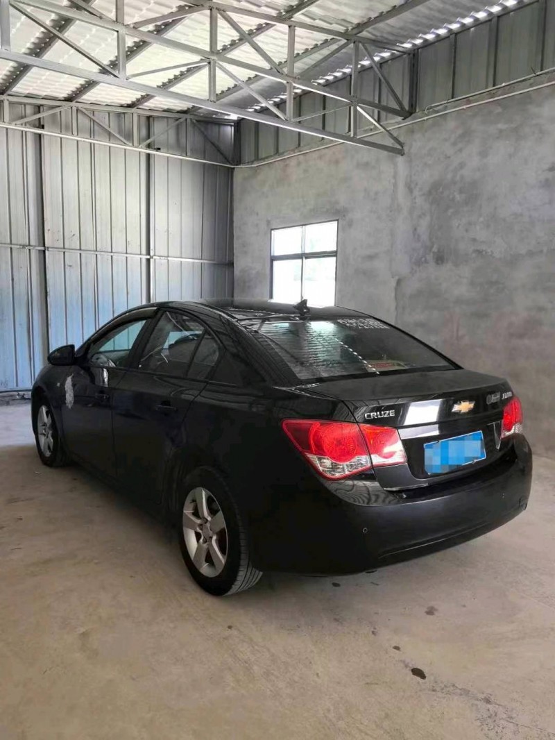 襄阳13年雪佛兰科鲁兹7