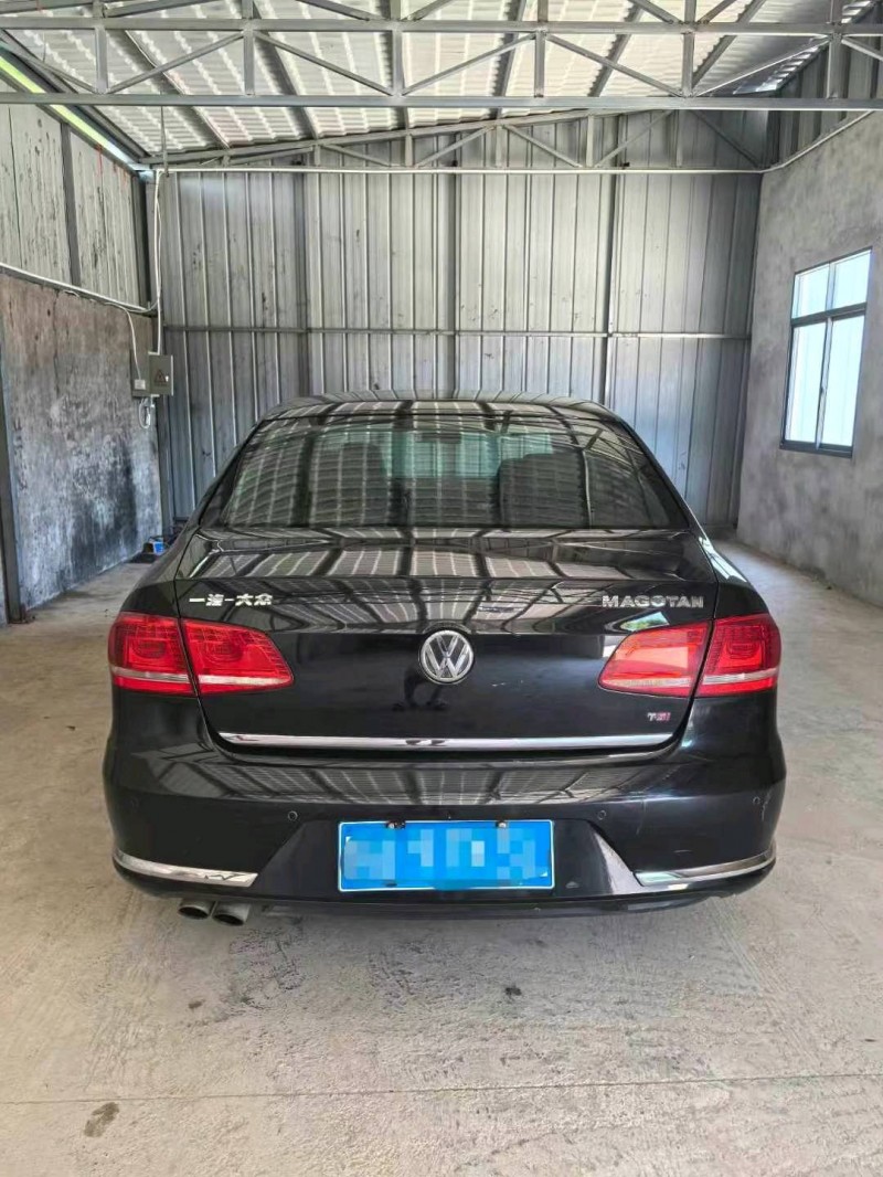 襄阳14年大众迈腾8